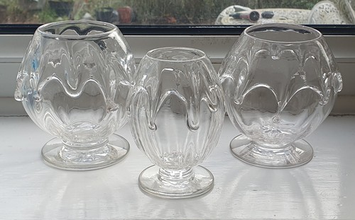 Pair antique lead - +, 1